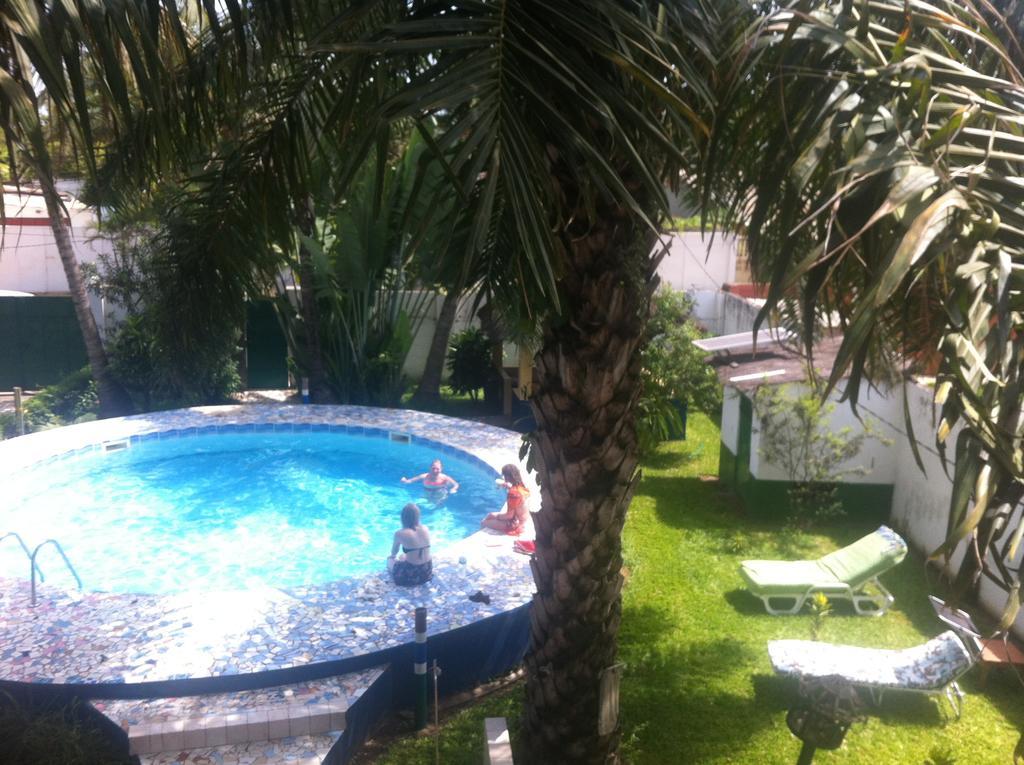 One World Village Guesthouse Bakau Kültér fotó